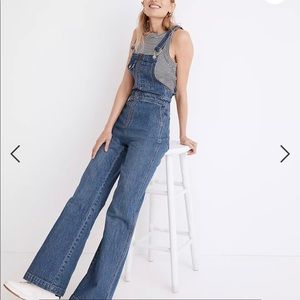 Madewell High-Rise Loose Flare Overalls size 2